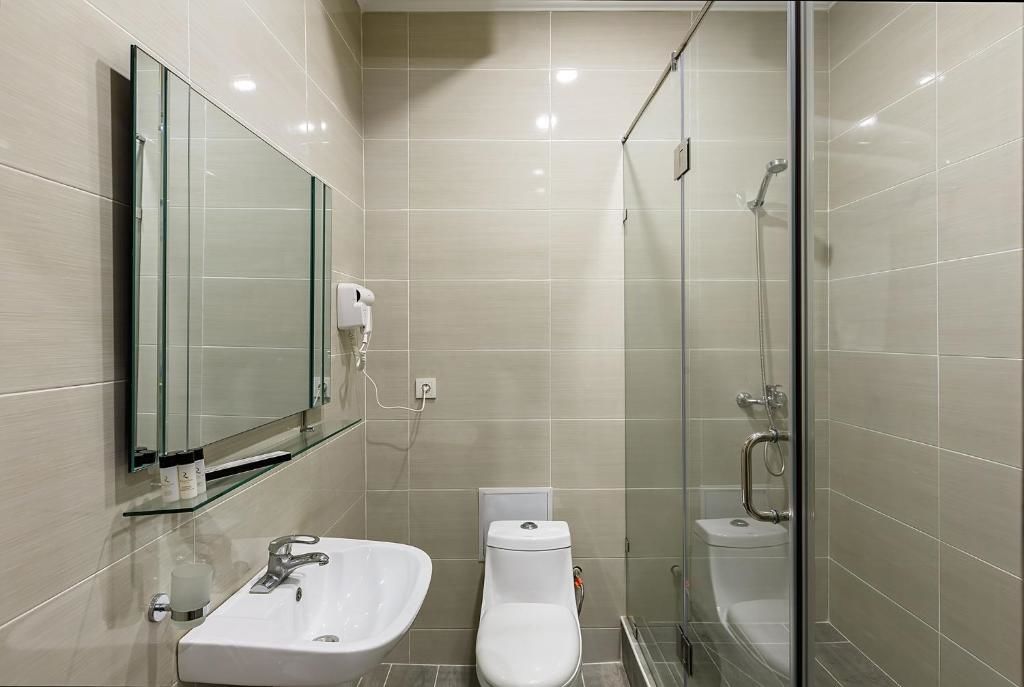 Отель Renion Hotel Алматы