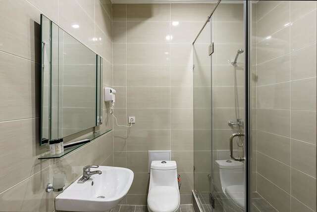 Отель Renion Hotel Алматы-18